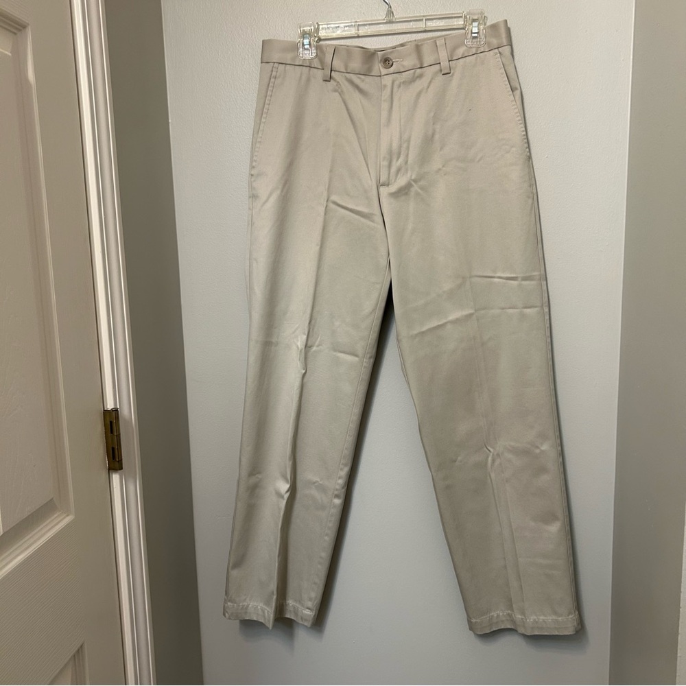 Dockers Mens Straight fit Chinos Pants 32/30 Khaki Solid Stretch Career Work